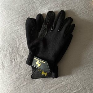 Kids horse riding gloves